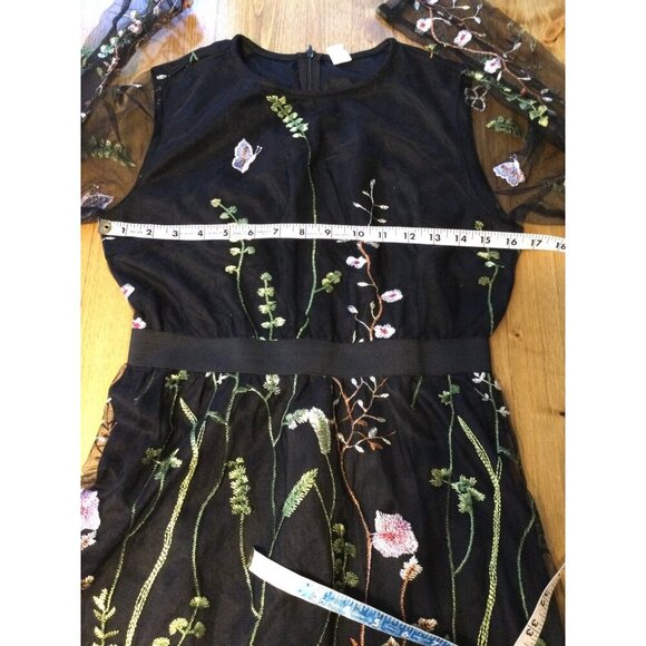 Black Floral Embroidered Dress Size M Long Mesh Sleeves Whimsigoth Fairygrunge - Picture 11 of 13